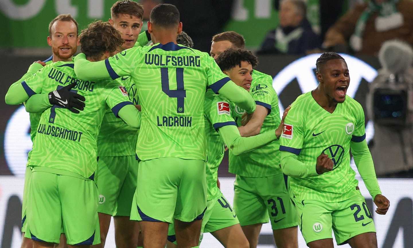 Bundesliga: 6 gol del Wolfsburg, tris dell'Eintracht. Il Colonia ne fa 7 al Werder Brema