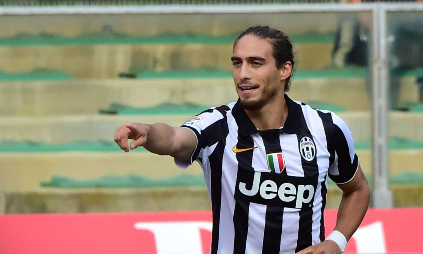 CACERES AL MILAN Image gallery