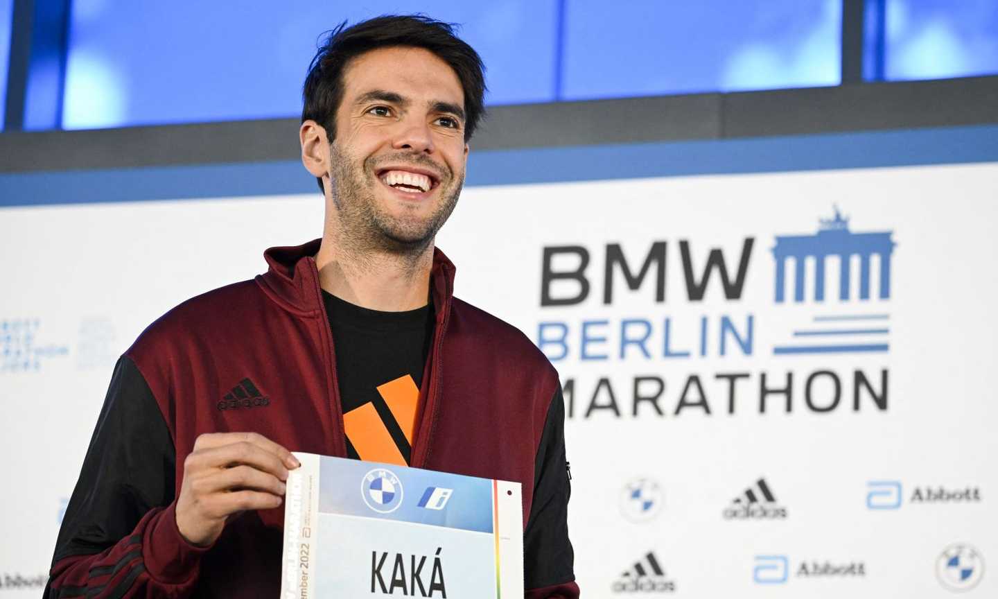 Kakà: 'Leao starebbe bene nel mio Milan. Maldini? Un esempio, anche per il mio futuro'