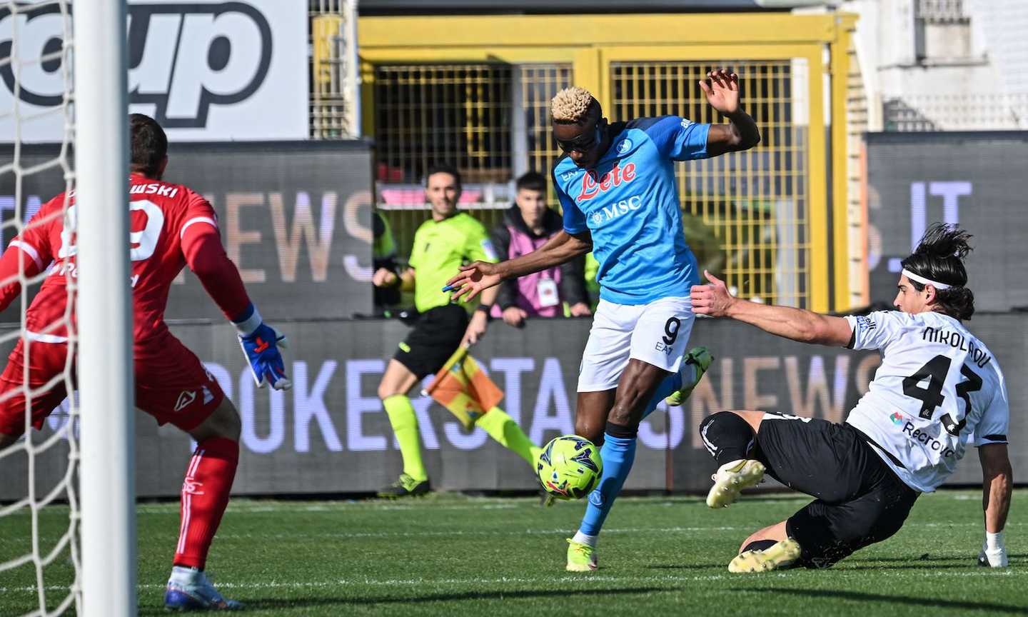 Spezia-Napoli e un record curioso: sostituiti due palloni dopo 13'