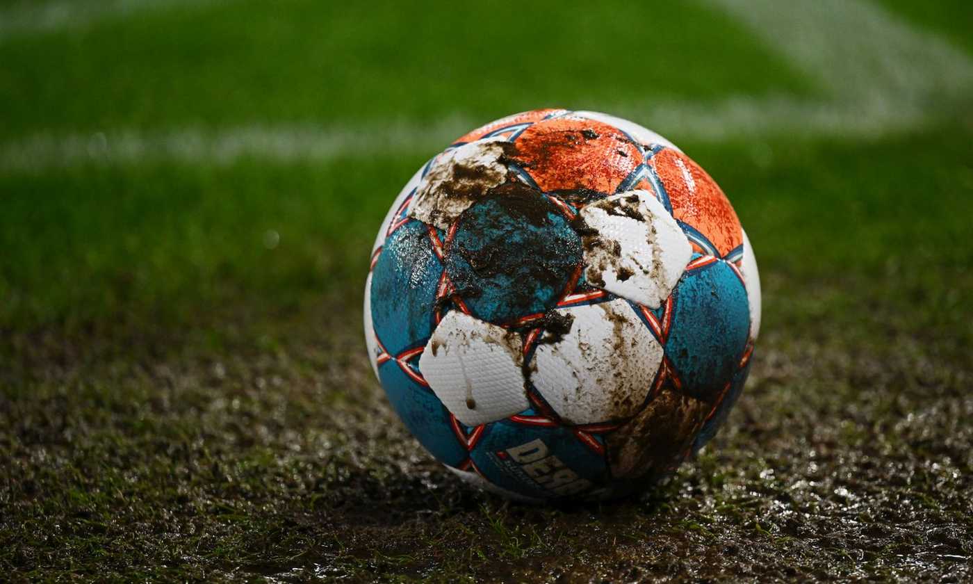 La GDF sequestra oltre 20mila articoli contraffatti con il marchio SSC Napoli