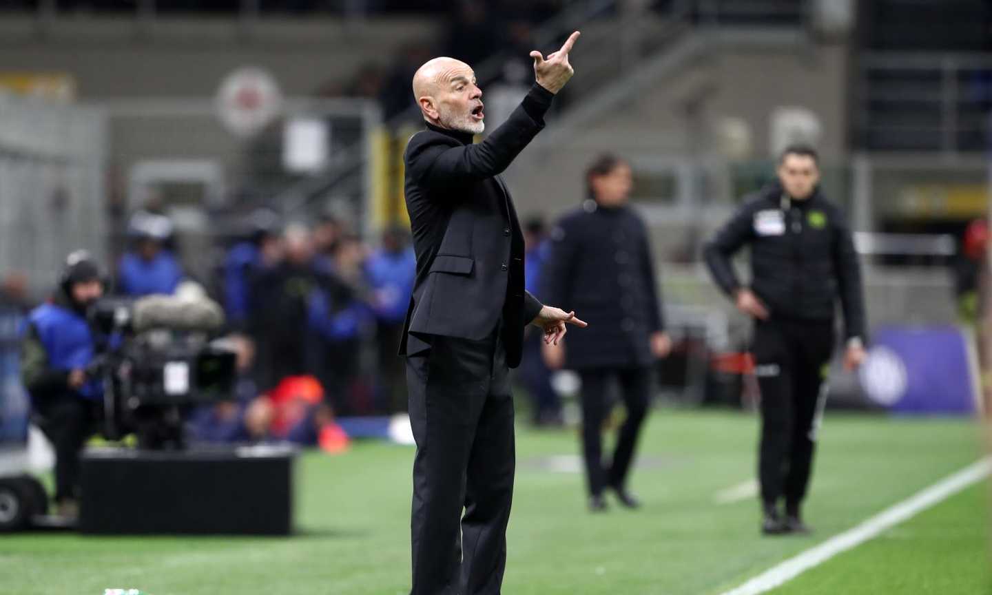 Milan, Pioli: 'Non siamo ancora una squadra matura. Leao fuori? Lo rifarei. E avanti con la difesa a tre'