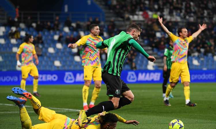 Serie A, la MOVIOLA di Sassuolo-Spezia: Nzola salta la Salernitana, rigore ok