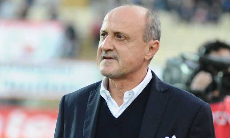 Foggia, Delio Rossi si presenta: 'Prima di venire qui cercavo casa al mare' Foggia, Delio Rossi si presenta: 'Prima di venire qui cercavo casa al mare'