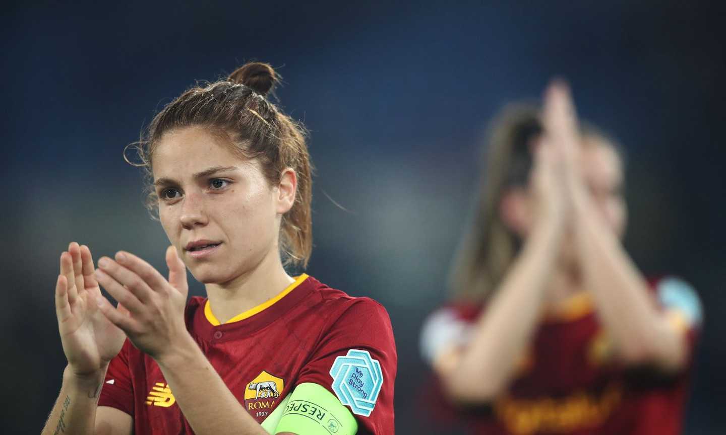 Champions League femminile, la Roma perde di misura col Barcellona. Ma l'Olimpico è da record