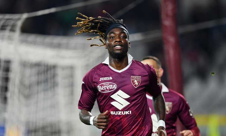 Torino, tratta due rinnovi