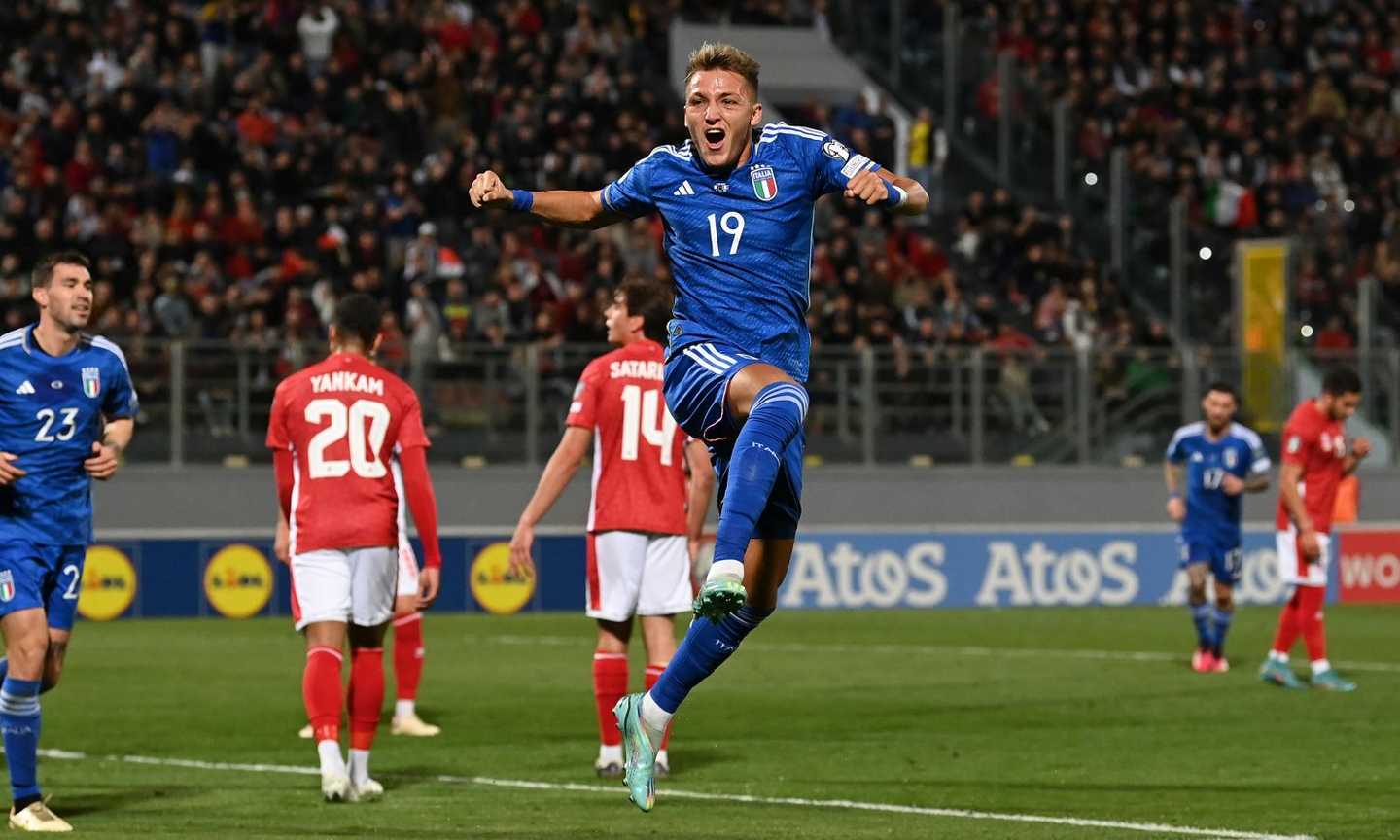 L'Italia non brilla ma riparte: 2-0 a Malta nel segno di Retegui