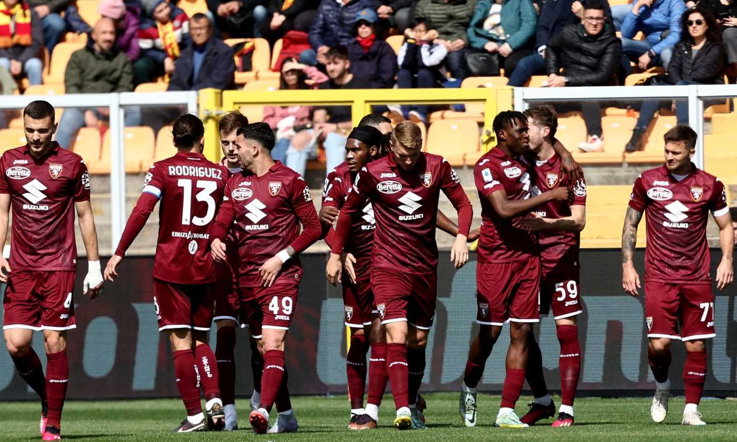 Juric sente profumo d'Europa. Lecce-Torino 0-2, ci pensano Singo e Sanabria