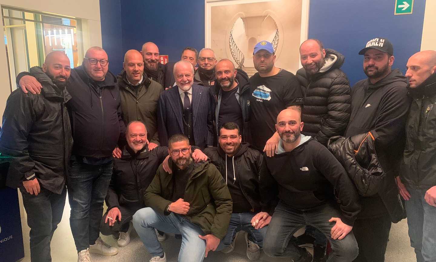 Napoli, gli ultras accolgono Garcia: l'iniziativa prima della conferenza