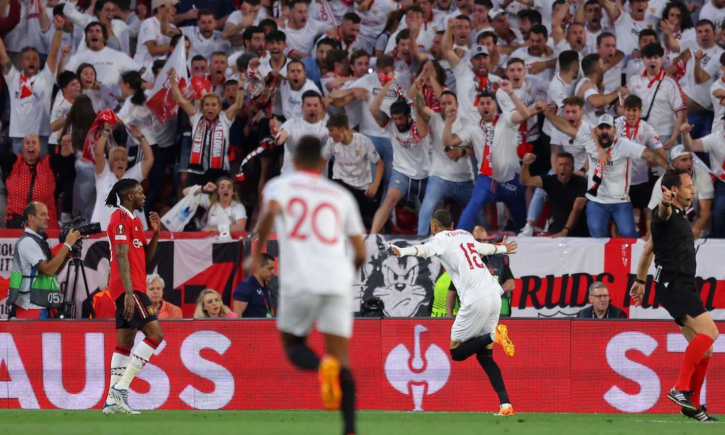 Europa League: il 'solito' Siviglia schianta lo United. Poker Bayer al Saint Gilloise: Xabi Alonso in semifinale