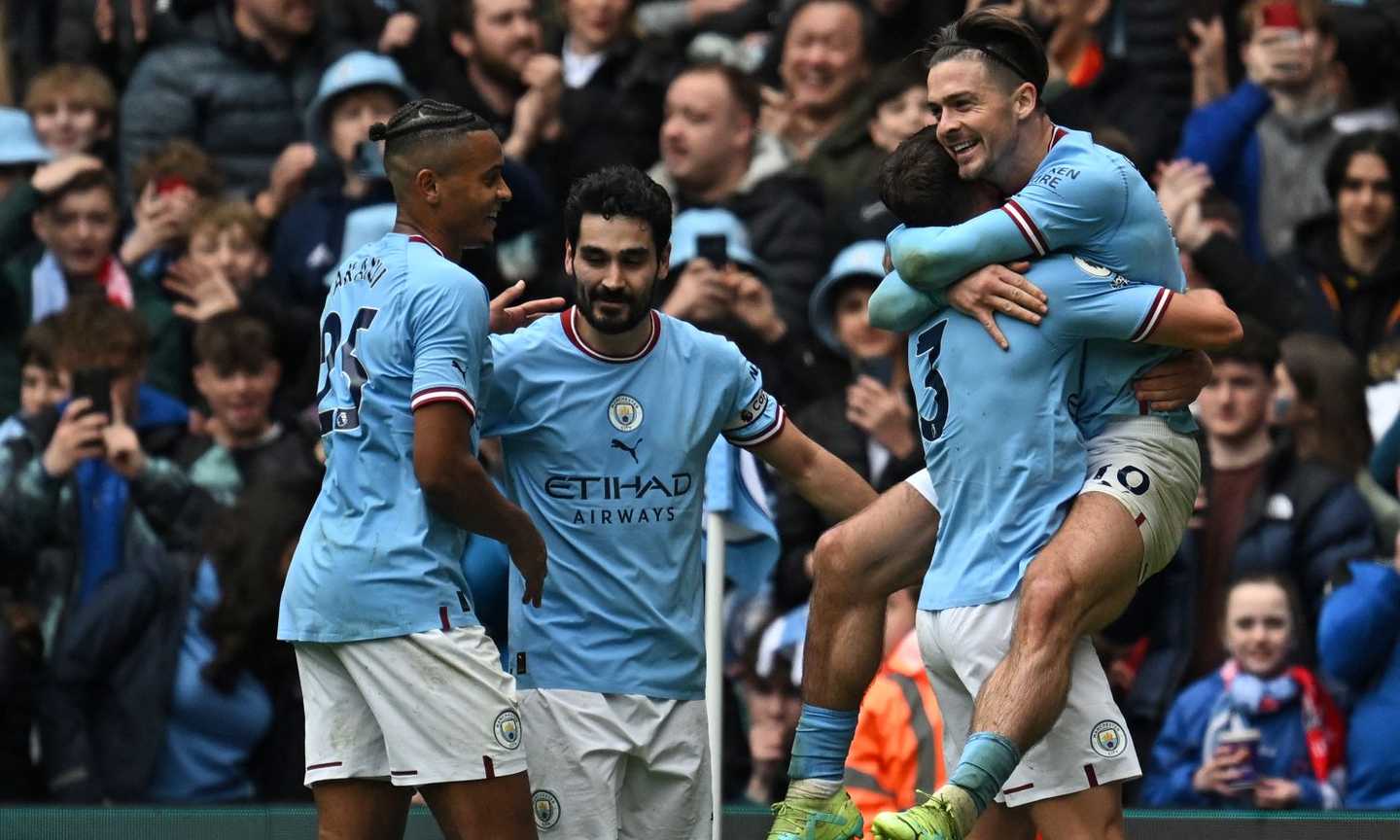 Premier: il City vola anche senza Haaland, poker al Liverpool. L'Arsenal mantiene la vetta. Altro KO del Chelsea