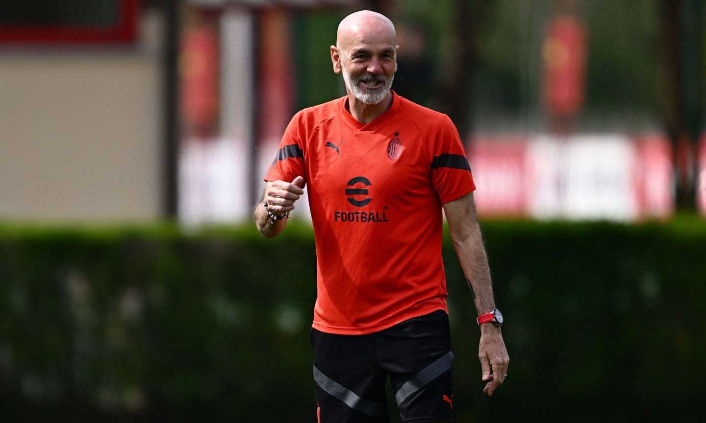 Milan, Pioli sfida il Napoli: 'Sognare ci fa bene, ci abbiamo vinto uno scudetto...'