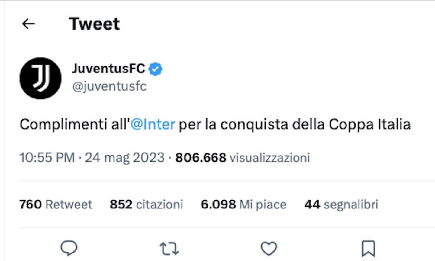 La Juve fa i complimenti all'Inter per la Coppa Italia: protesta furiosa dei tifosi bianconeri su Twitter! FOTO 