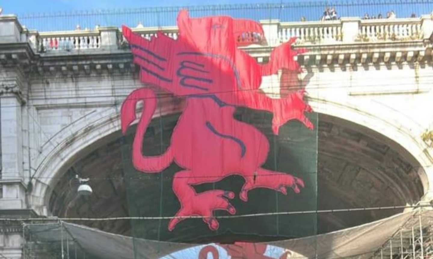 Genoa, con il Bari triplice festa per i tifosi rossoblù 