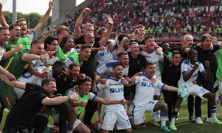 LECCE SALVO: Falcone e Colombo regalano la permanenza in Serie A ai salentini