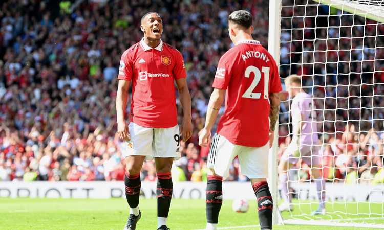 Juve-Manchester United, non solo Vlahovic: intermediari propongono Martial