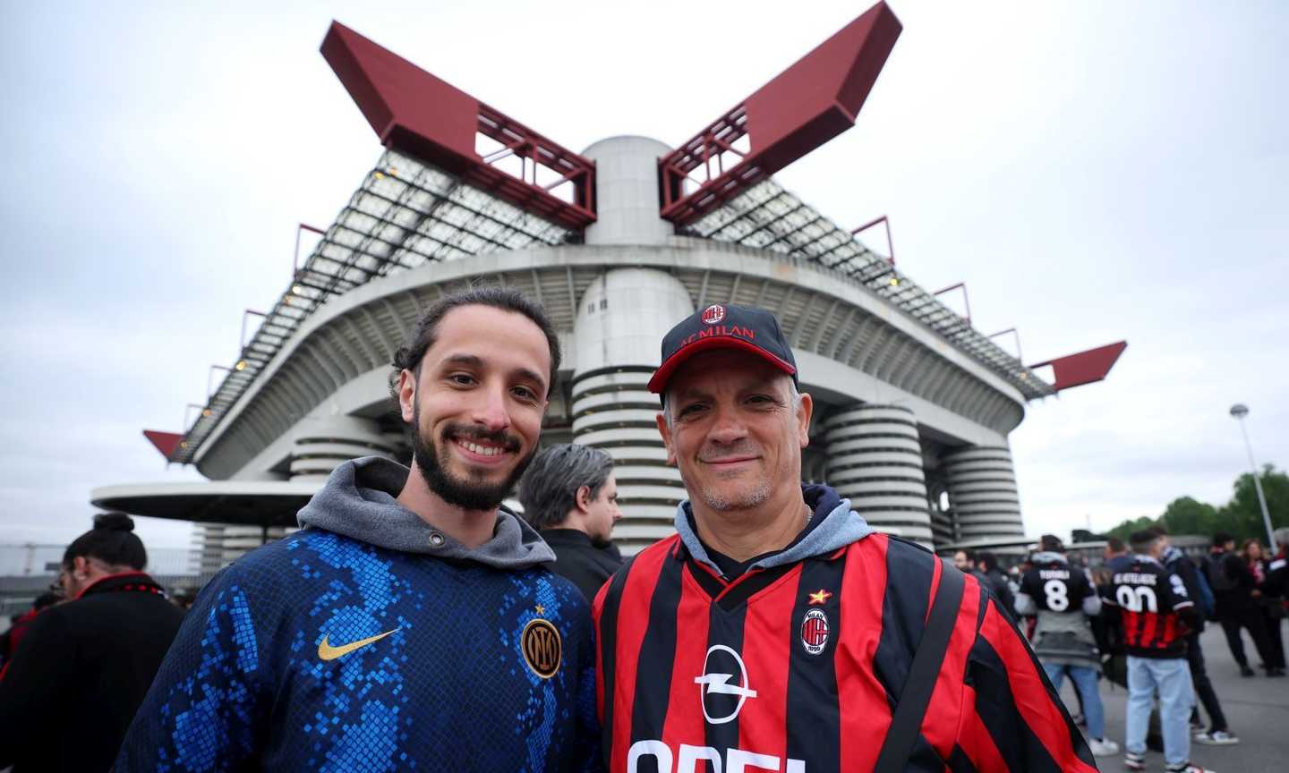 Milan-Inter, rivivi l'avvicinamento all'Euroderby: FOTO e VIDEO