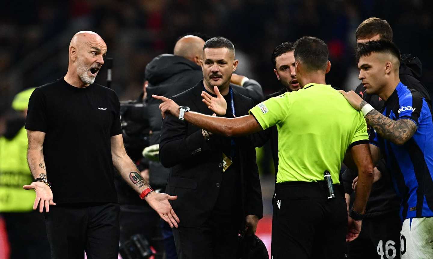 Milan, Pioli: 'Fino al 7' l'Inter non era mai entrata in area. Speranza per Leao. L'arbitro? Due pesi e due misure'