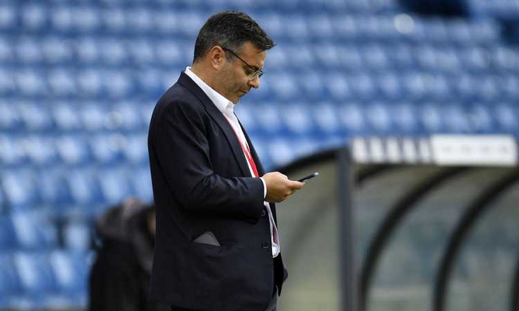 Leeds in Championship, Radrizzani contestato: 'Vendi e vai a casa!' Leeds in Championship, Radrizzani contestato: 'Vendi e vai a casa!'