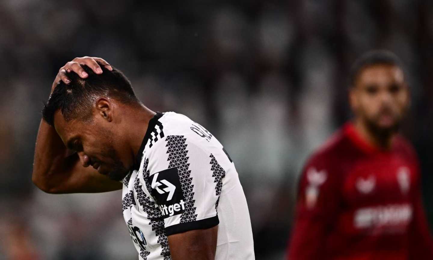 Juve-Alex Sandro, si complica la pista della risoluzione consensuale. Resta il mercato. E l'Arabia...