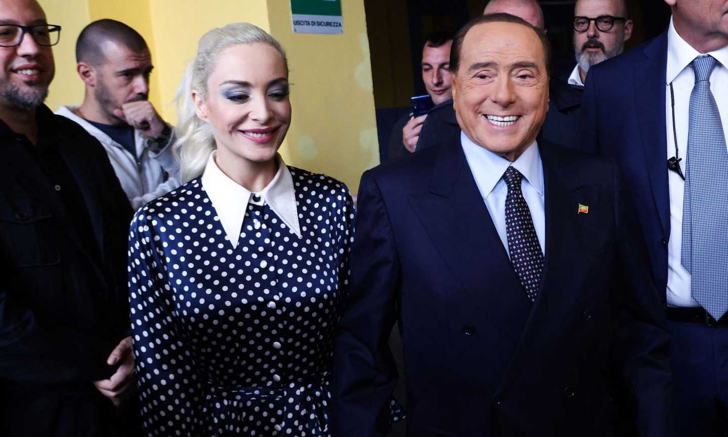 Eredità Berlusconi: Marta Fascina può ricevere 100 milioni e la residenza di Arcore