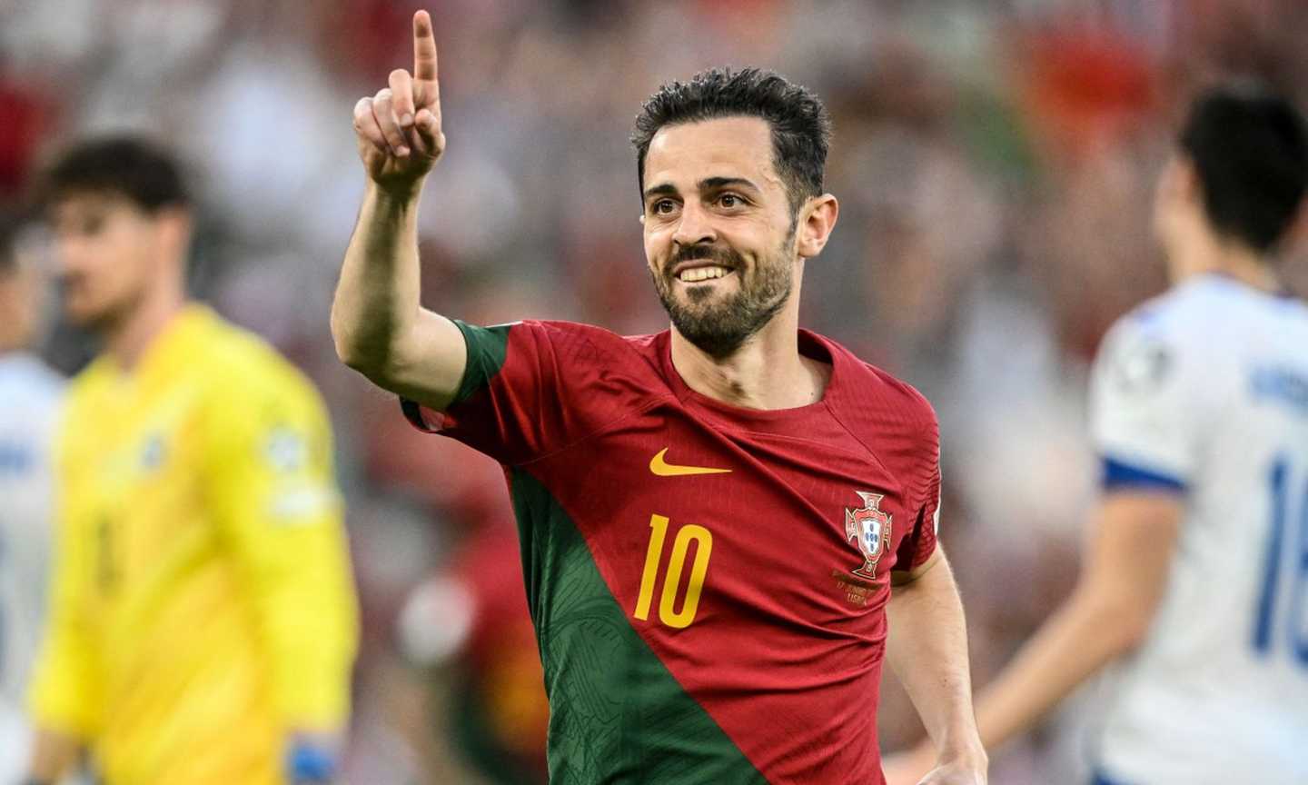 Il Barcellona sogna un altro sgarbo a Guardiola e al Manchester City: dopo Gundogan, si tratta per Bernardo Silva