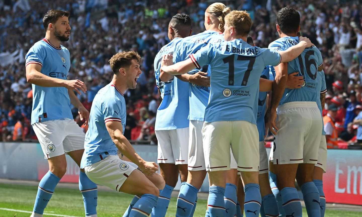 6) MANCHESTER CITY - 110 Milioni Image gallery