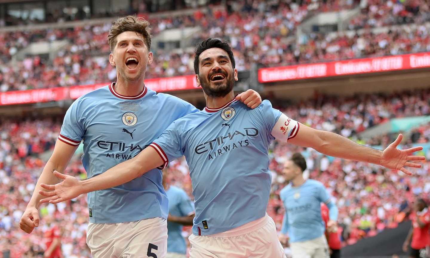 Manchester City, Guardiola: 'Vogliamo che Gundogan resti'. Barcellona alla finestra