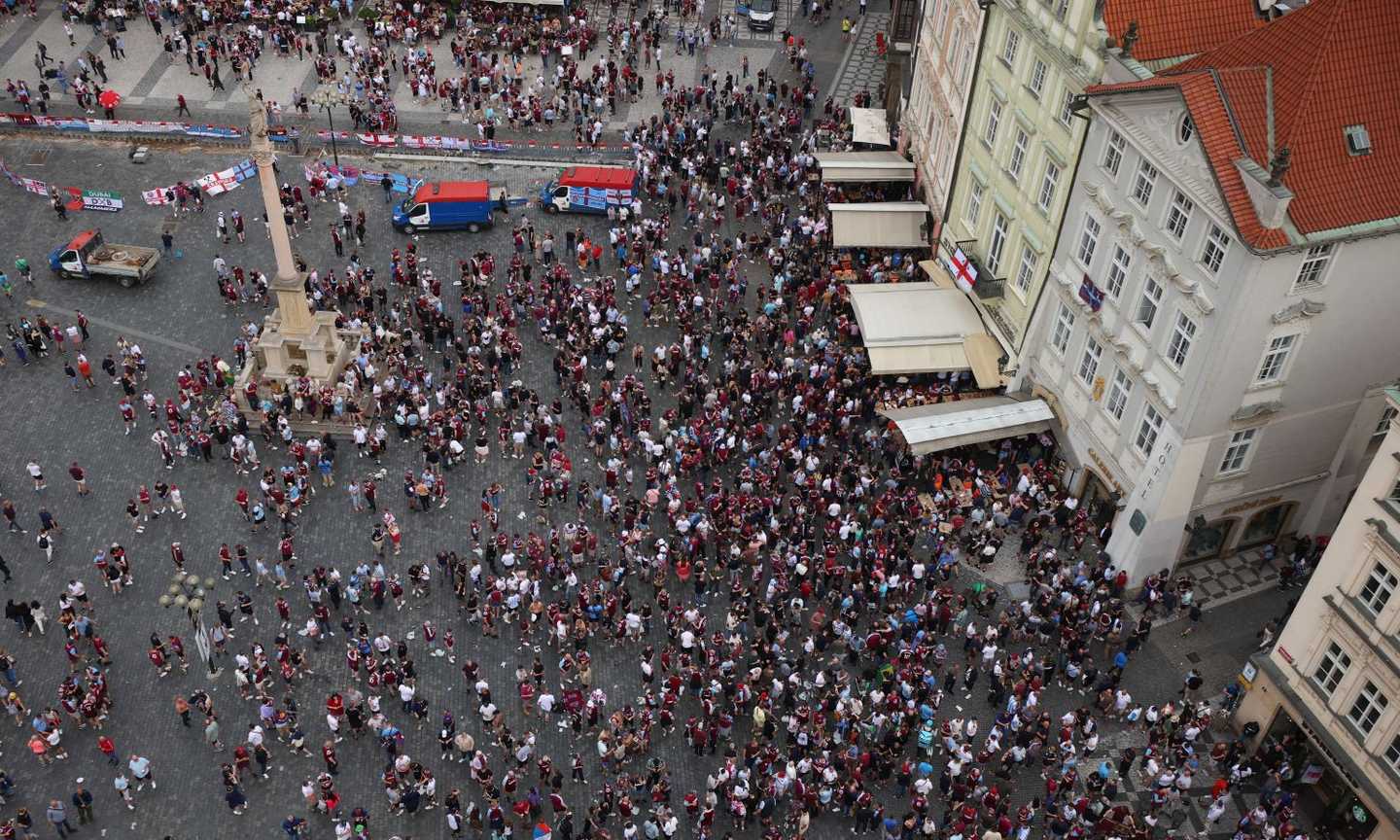 Fiorentina, due tifosi viola arrestati a Praga