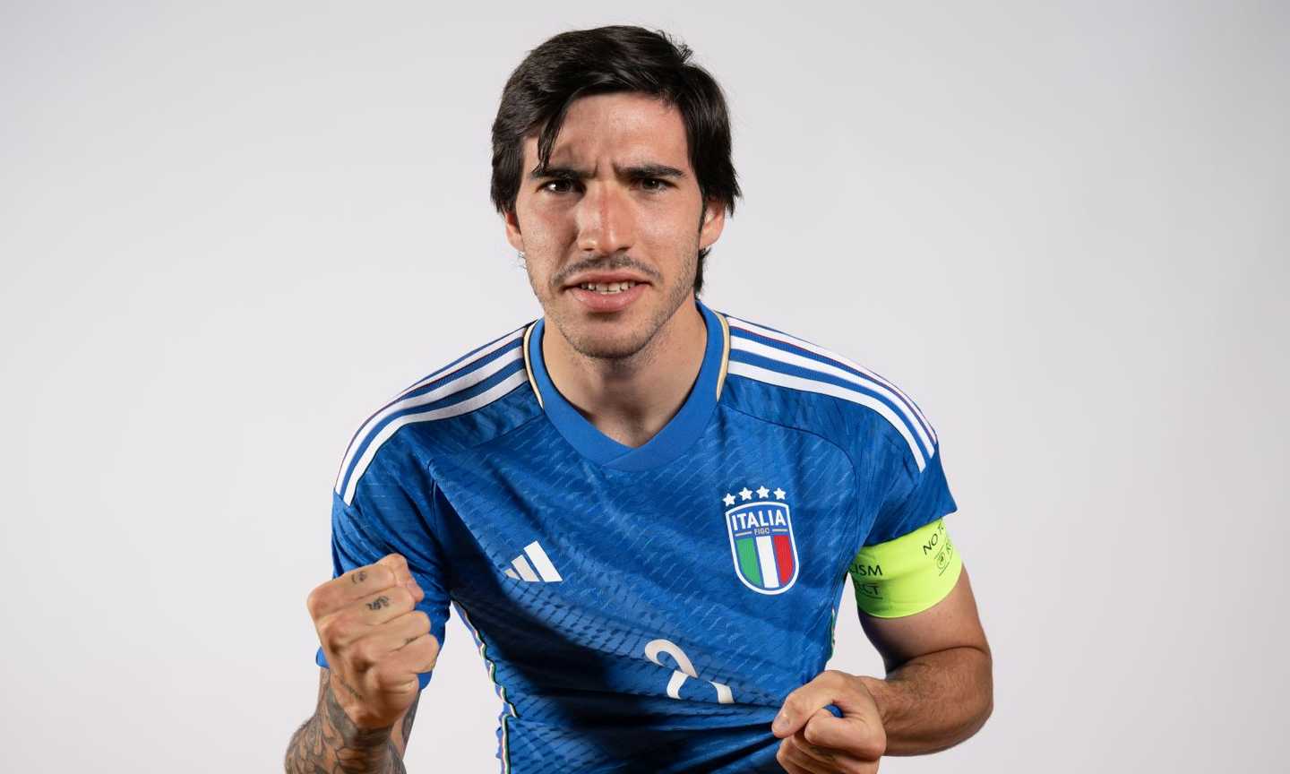 Sandro Tonali (Italia) Image gallery