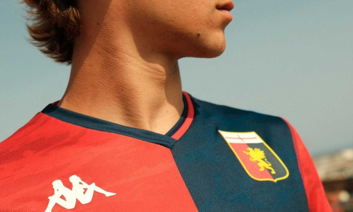 Genoa, svelata la terza maglia FOTO