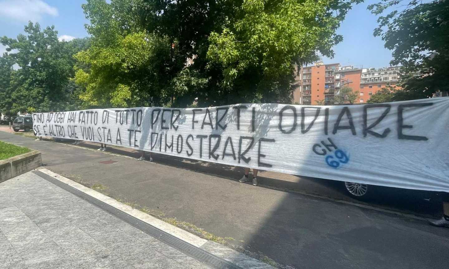 Inter, la Curva Nord rincara la dose verso Cuadrado: 'Rispetta Milano'