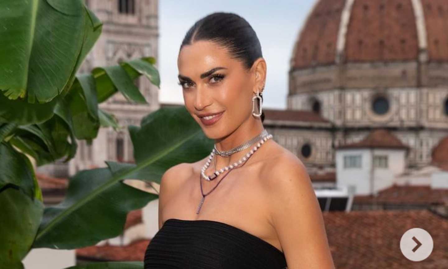 Melissa Satta 'belva': 'Mi piace essere guardata. Rifatta? Un po'...'. Su Canalis e Paola Ferrari 'rosicona'... FOTO 