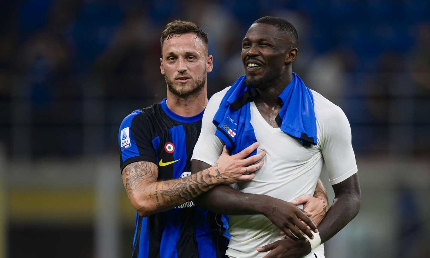 INTER (3-5-2) Image gallery