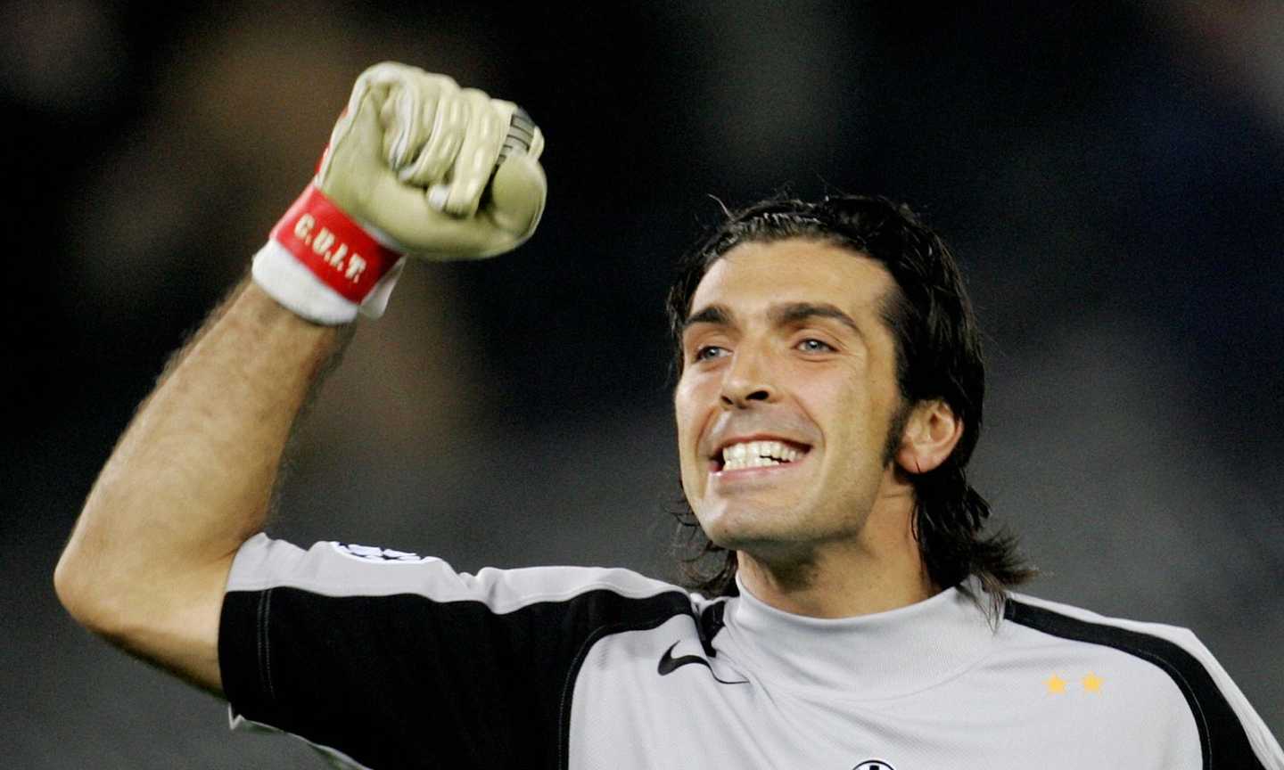 1) Gianluigi Buffon Image gallery