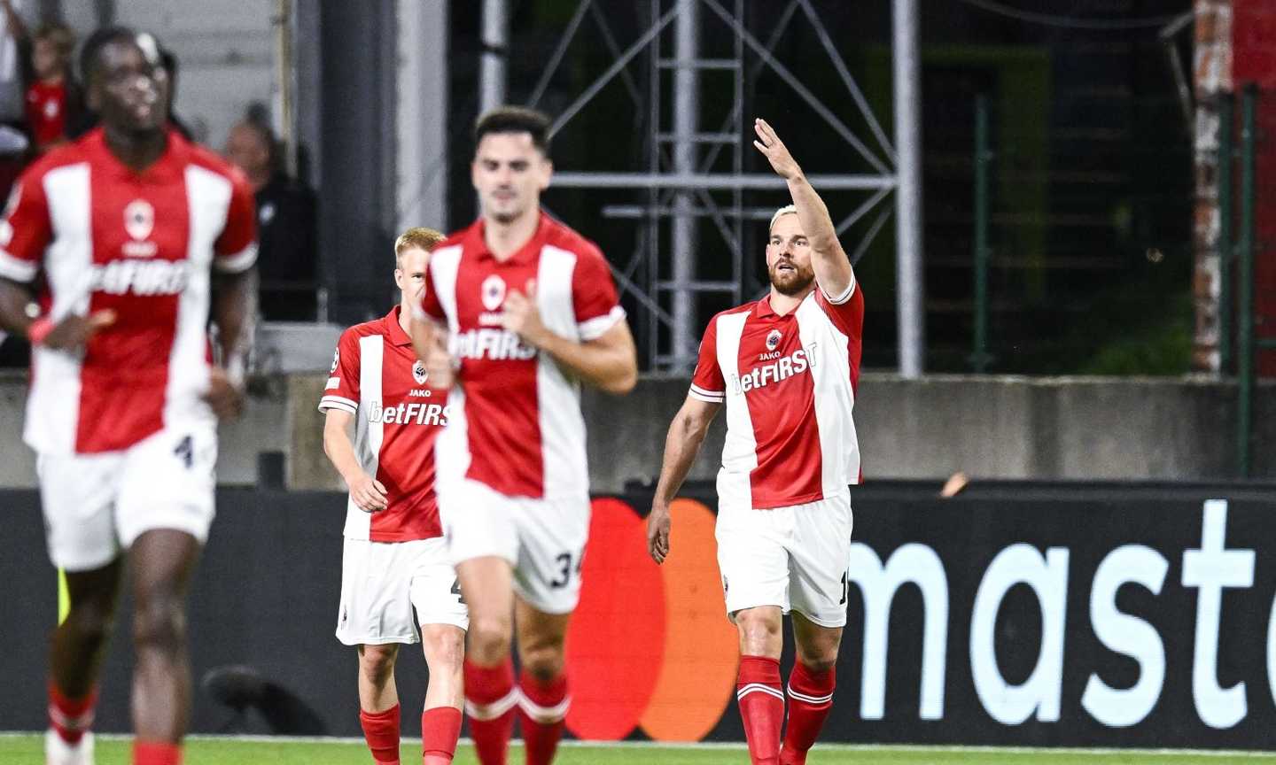 Spareggi Champions: l'Anversa batte l'AEK, vince il Copenaghen. Pari tra Rangers e PSV