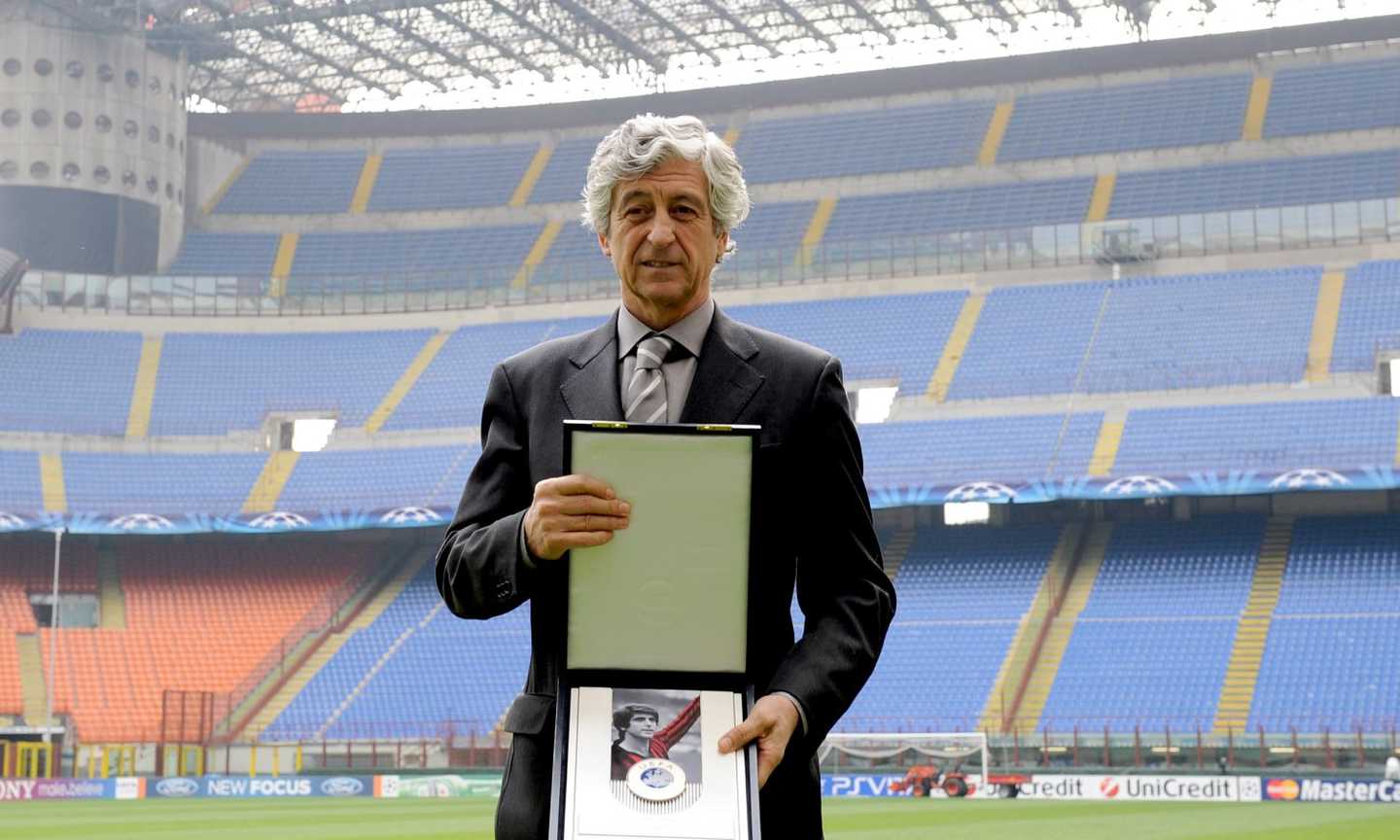 10x8: Milan, auguri al 'Golden Boy' Gianni Rivera, la stella della prima stella e il migliore del dopoguerra