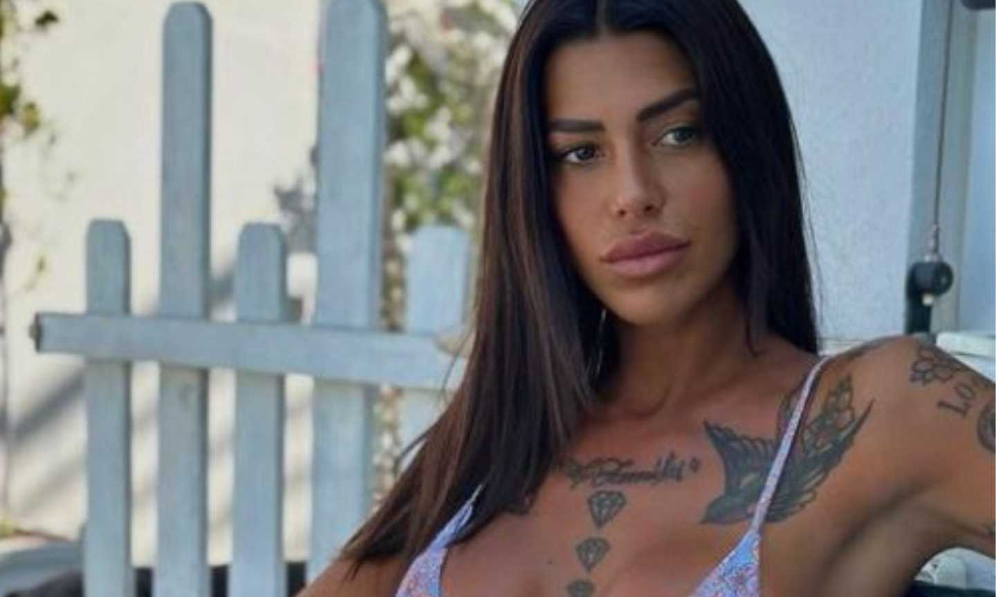 Scamacca all'Atalanta, ma a Bergamo aspettano la sorella Giulia: tatuaggi e curve, che FOTO!