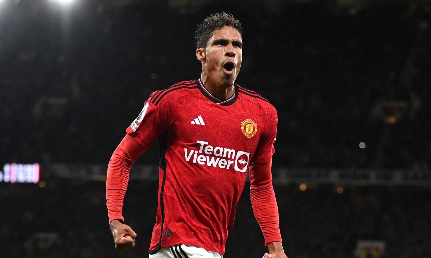 Varane scontento, il Manchester United fissa il prezzo: c'è il Bayern Monaco