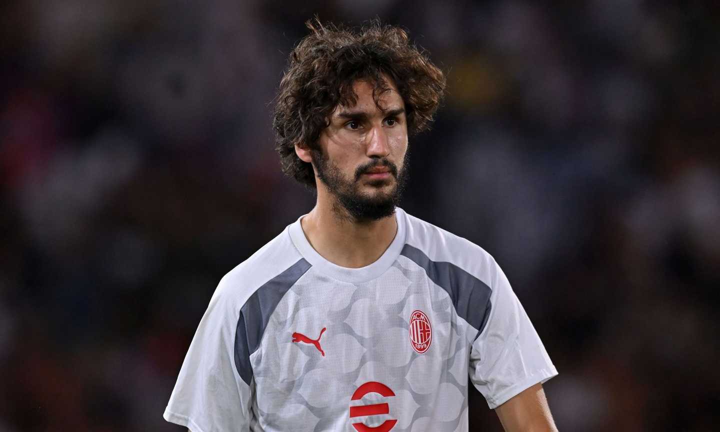 Adli: 'Do tutto per il Milan, ho l'anima del tifoso. Un episodio con Pioli mi ha dato fiducia. Il paragone con Zidane...'