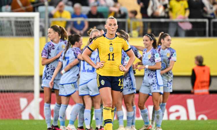 Femminile: Italia Svezia a Castel di Sangro, giocatrici furiose con Gravina: 'Come fa la gente a venire a vederci?' Femminile: Italia Svezia a Castel di Sangro, giocatrici furiose con Gravina: 'Come fa la gente a venire a vederci?'