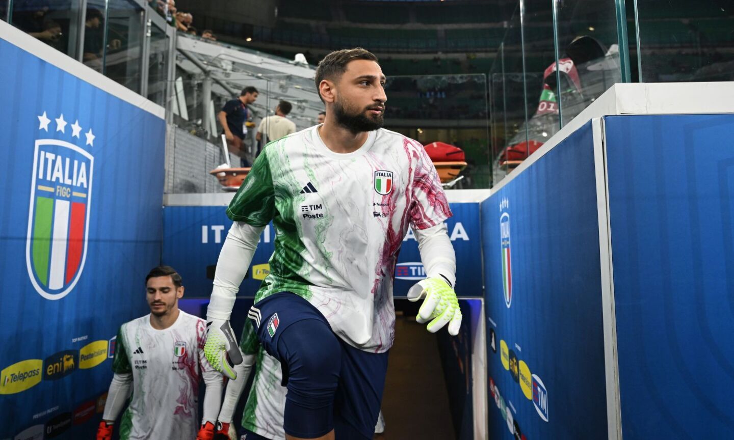 Donnarumma: 'Dura sopportare le critiche, sogno Champions e Mondiale. E sul Pallone d'Oro...'