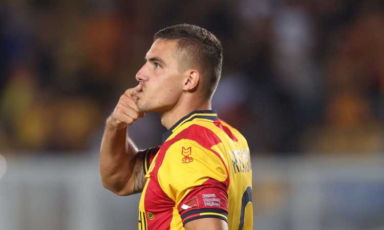 Lecce, Trinchera: 'Krstovic? Sta stupendo tutti ma non noi' Lecce, Trinchera: 'Krstovic? Sta stupendo tutti ma non noi'