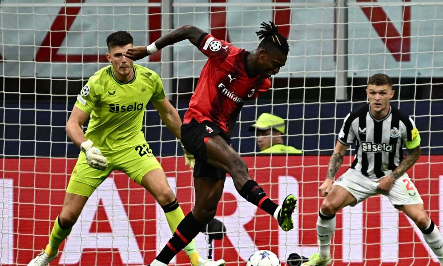 Milan-Newcastle, le pagelle di CM: Tomori giganteggia, Leao il peggiore in campo. Tonali paga l’emozione 