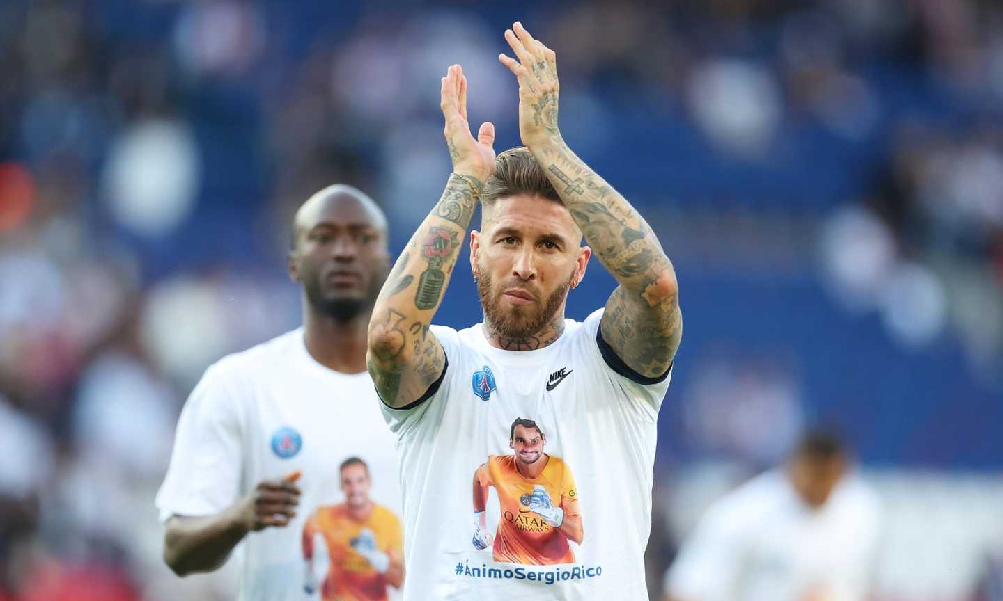 Sergio Ramos atterrato a Siviglia: 'Avevo un debito con Puerta e mio padre'