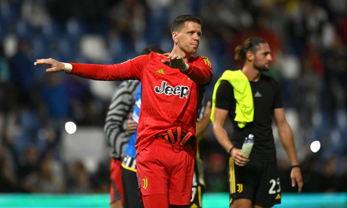 Szczesny riflette sul futuro, la Juventus non lo convoca: ora ha due strade