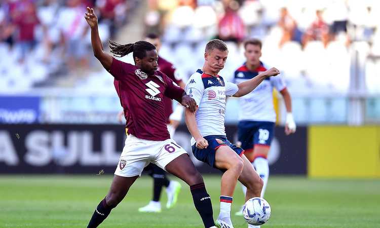 Genoa, Pandev ed Eranio stregati da Gudmundsson: 'E' un fuoriclasse!' Genoa, Pandev ed Eranio stregati da Gudmundsson: 'E' un fuoriclasse!'