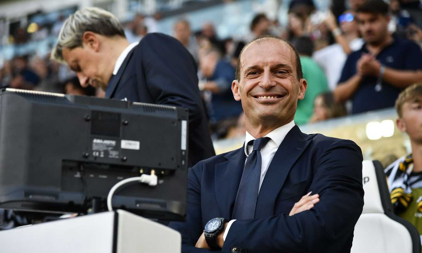 La Juve che non piace ai tifosi dà più sicurezza ad Allegri. L'esempio di un anno fa e Buffon...