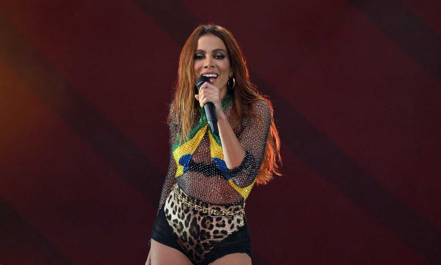 Neymar ko, la 'sua' bella Anitta fa un video hot con Damiano dei Maneskin