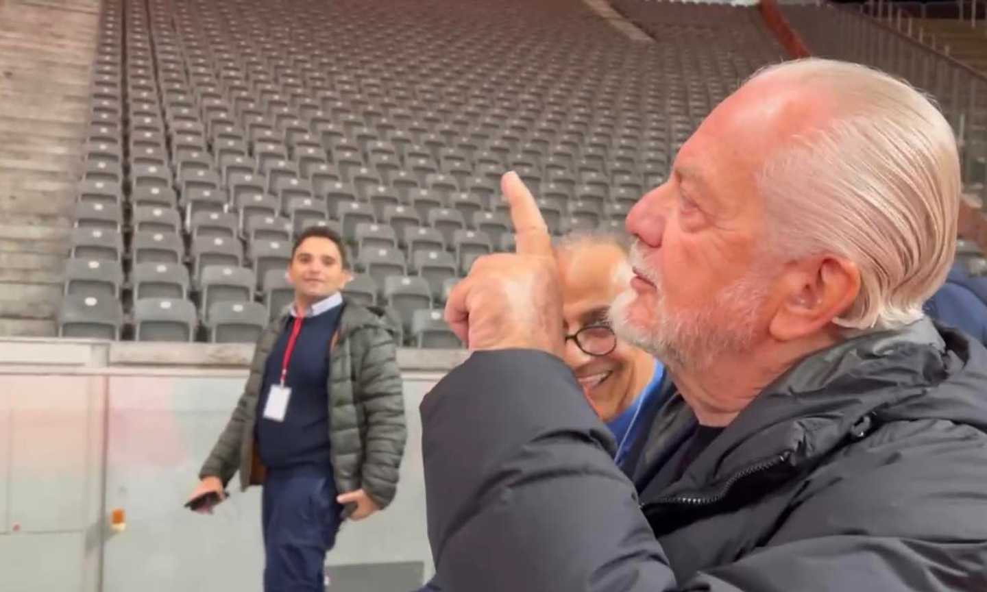 Napoli, altro retroscena su De Laurentiis contro il Milan: promesso un premio vittoria